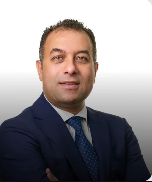 السيد تامر سيف
